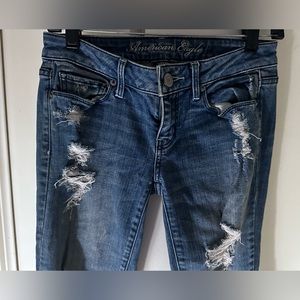 American Eagle distressed denim jeans